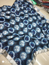 Load image into Gallery viewer, pure Georgette with less border saree