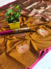 Load image into Gallery viewer, Beautiful For Every Woman  Drep Saree Soft Banarasi Silk