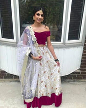 Load image into Gallery viewer, Net With Embroidery And Velvet Patta lehngha