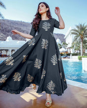 Load image into Gallery viewer, BEAUTIFUL RAYON KURTIS WITH GOLD BLOCK PRINT