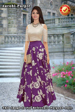 Load image into Gallery viewer, FULLY HEVY EMBROIDERY LEHENGHA