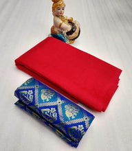 Load image into Gallery viewer, PRESENTS PLAIN SAREES WITH SUPERB JAQUARD BLOUSE.