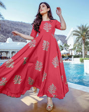 Load image into Gallery viewer, BEAUTIFUL RAYON KURTIS WITH GOLD BLOCK PRINT